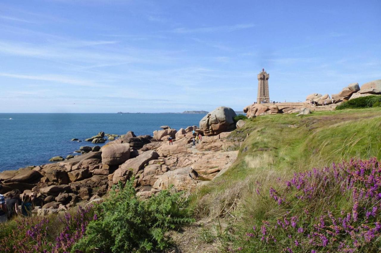 Nice Holiday Home With Beautiful Garden, Paimpol Eksteriør bilde